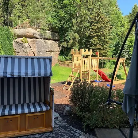 Nyaraló Wellness & Wirlpool-oase Am Wald - Waldferienhaus Dunja In Oybin Kurort Oybin