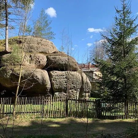 Wellness & Wirlpool-oase Am Wald - Waldferienhaus Dunja In Oybin Nyaraló