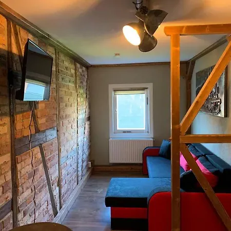 Waldferienhaus Dunja Mit Whirlpool, Sauna U Garten Holiday home