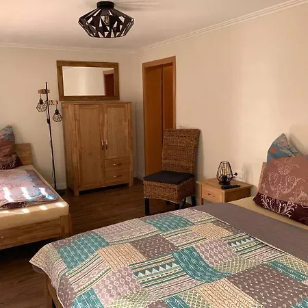 Holiday home Waldferienhaus Dunja Mit Whirlpool, Sauna U Garten *