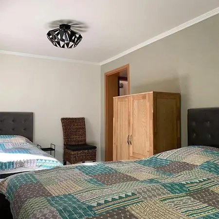 Wellness & Wirlpool-oase Am Wald - Waldferienhaus Dunja In Oybin