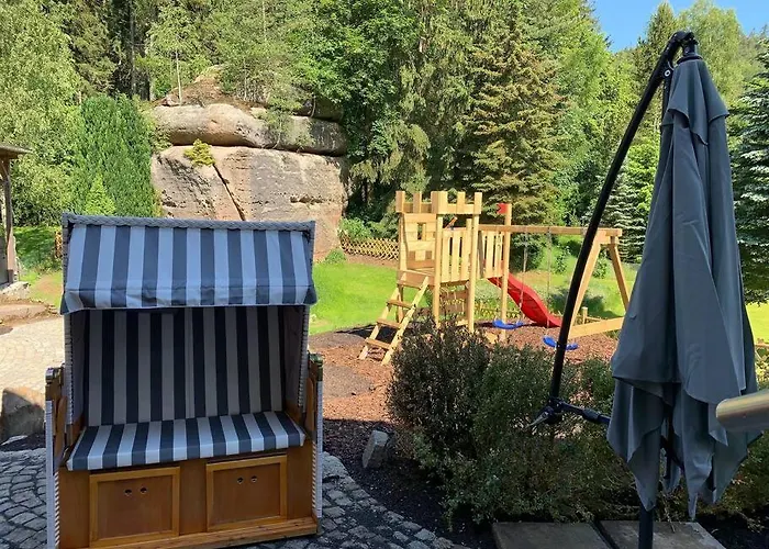 بيت للعطل Wellness & Wirlpool-oase Am Wald - Waldferienhaus Dunja In Oybin Hain (Saxony)